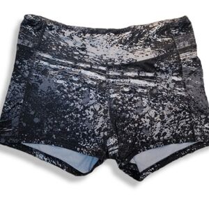 CHAMPION Grey Camo DuoDry+ SPANDEX SHORTS size XS